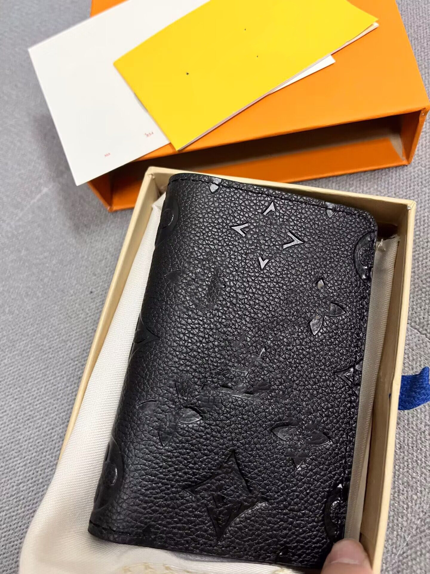10A Genuine Leather POCKET ORGANIZER Classical Card Holder Wallet high quality Credit cards cover men daily wallets purse Embossed Flower, Brown flower
10A Genuine Leather POCKET ORGANIZER Classical Card Holder Wallet high quality Credit cards cover men daily wallets purse Embossed Flower, Brown flower