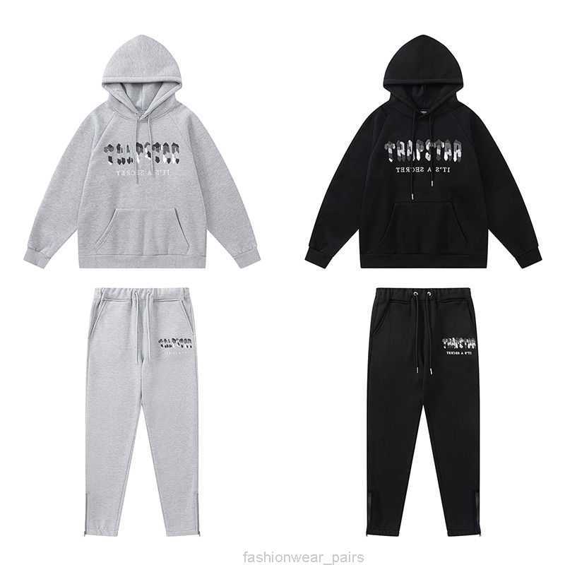 Designer Clothing Mens Sweatshirts Fashion Streetwear Trapstar Camo Towel Embroidered Letters for Men Women Lovers Beautiful Fashion Set with Plush Loose Sweater, Shipping fee
Designer Clothing Mens Sweatshirts Fashion Streetwear Trapstar Camo Towel Embroidered Letters for Men Women Lovers Beautiful Fashion Set with Plush Loose Sweater, Shipping fee