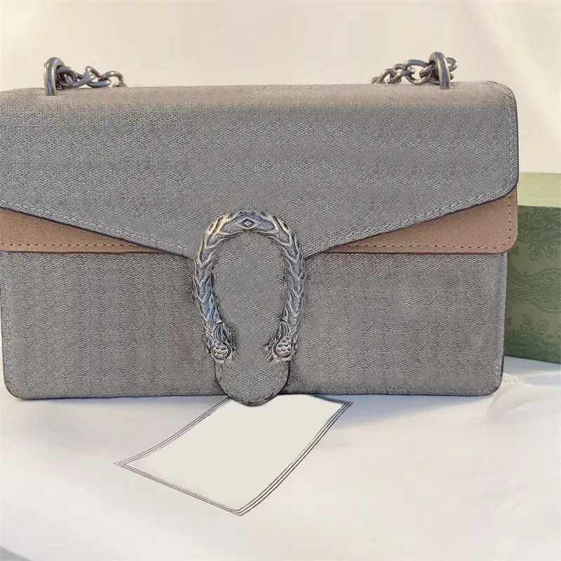 Gcci Woman luxury handbag designer bag trendy Borsa with unique plated silver strap shoulder bag pin buckle flap cover tikotk hip hop punk style, 1#28*17*9cm
Gcci Woman luxury handbag designer bag trendy Borsa with unique plated silver strap shoulder bag pin buckle flap cover tikotk hip hop punk style, 1#28*17*9cm