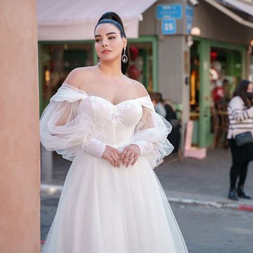 Chic Sweetheart Off The Shoulder Wedding Dresses Puffy Sleeve Backless A Line Bridal Gown Plus Size Bohemian Ruched Wedding Gown