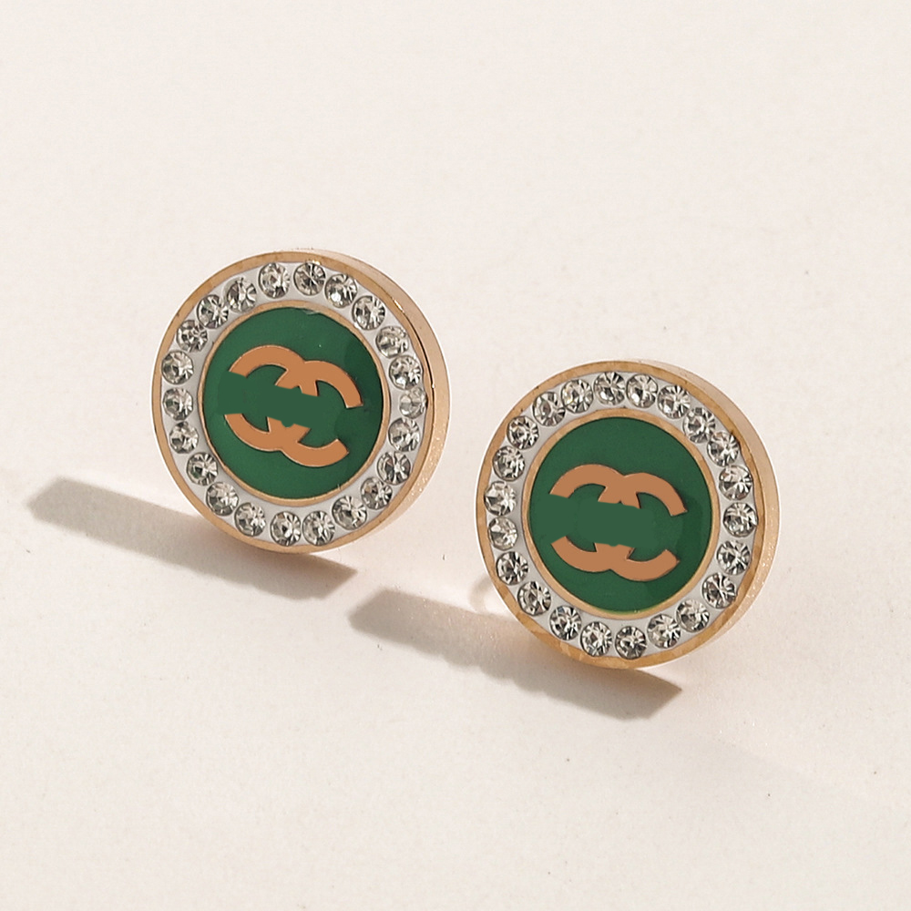 Fashion Designer Brand Letter Charm Earring Geometric Round Candy Color 18K Gold Plating High Quality Ear Loop Jewelry Accessories 20style
Fashion Designer Brand Letter Charm Earring Geometric Round Candy Color 18K Gold Plating High Quality Ear Loop Jewelry Accessories 20style