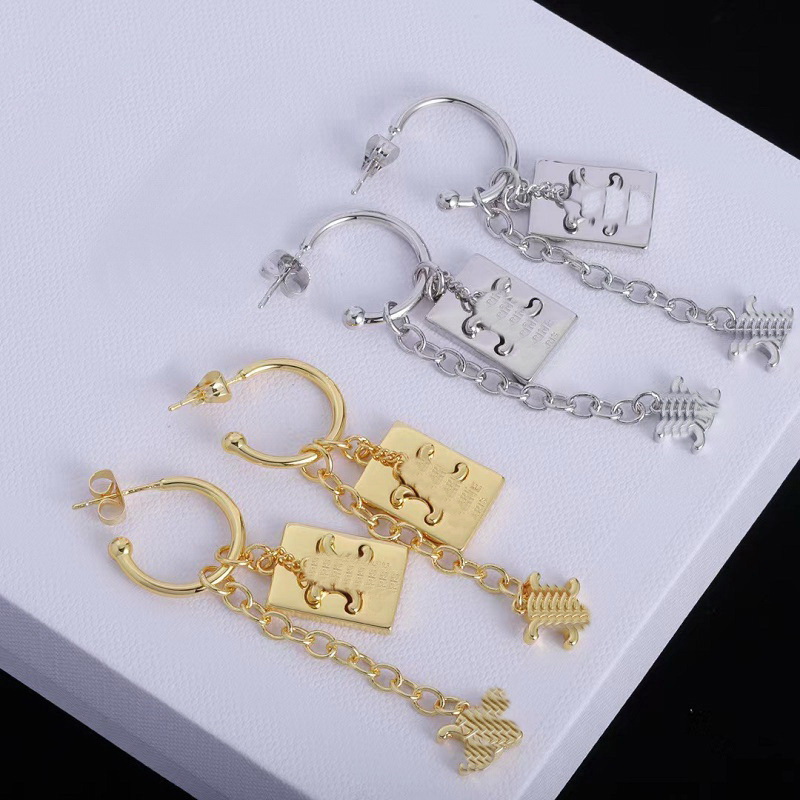 New designed TRIOMPHE Arch Crystal tassel EARRINGS IN BRASS WITH GOLD SHINY WOMEN EAR HOOPS Designer Jewelry CE LINE9004
New designed TRIOMPHE Arch Crystal tassel EARRINGS IN BRASS WITH GOLD SHINY WOMEN EAR HOOPS Designer Jewelry CE LINE9004