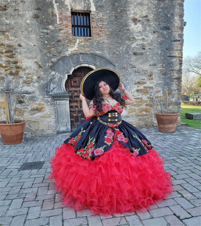 Luxury Black Quinceanera Dresses 2023 With Flowers Sweetheart Mexican Charro Birthday dress Vintage Sweet 15 Dress Corset Prom XV Debutante Vestidos 1