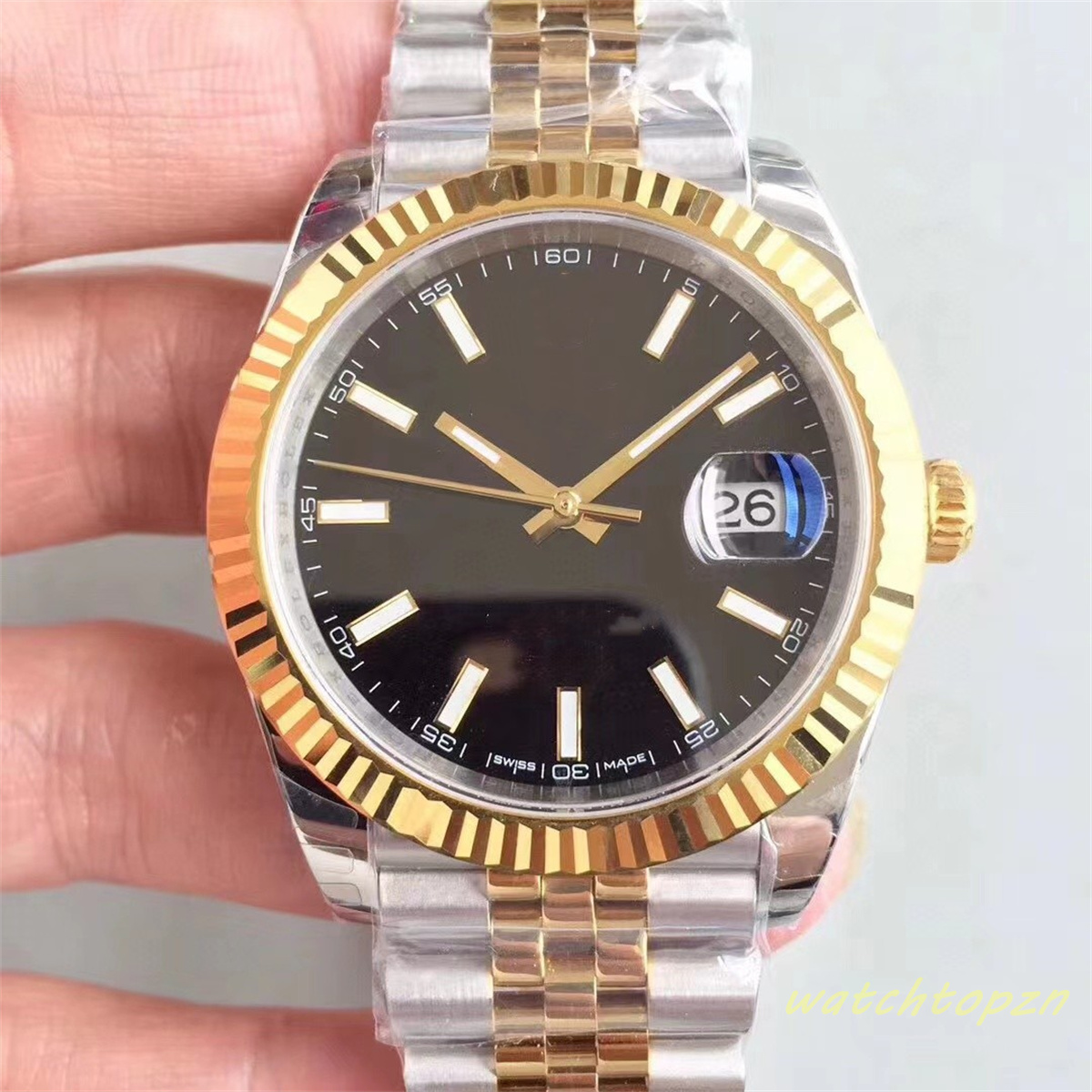 EW Watch 3235 Automatic Mechanical Movement Log Type Series 126331 Dimensions 41mm * 11.7mm sapphire mirror, As shown
EW Watch 3235 Automatic Mechanical Movement Log Type Series 126331 Dimensions 41mm * 11.7mm sapphire mirror, As shown