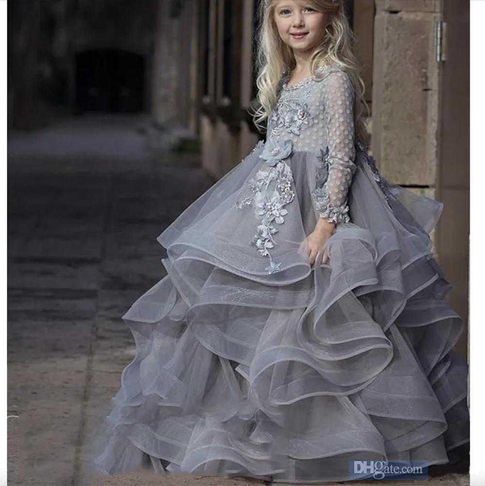 Tiered Tulle Little Pageant Dresses Jewel Neck Lace 3D ral Appliqued Pearl wer Girls Dress Modest Long Sleeve Kids Wedding Gowns