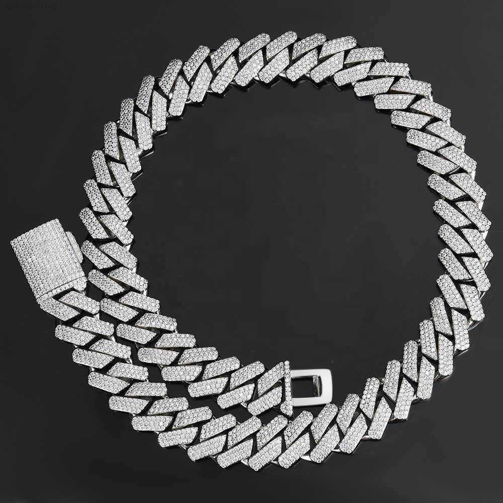 Factory Custom Real S925 Silver 10k 14k 18k Solid Gold Iced Out Moissanite Diamond Fashion Hip Hop Cuban Chain Link Necklace
Factory Custom Real S925 Silver 10k 14k 18k Solid Gold Iced Out Moissanite Diamond Fashion Hip Hop Cuban Chain Link Necklace