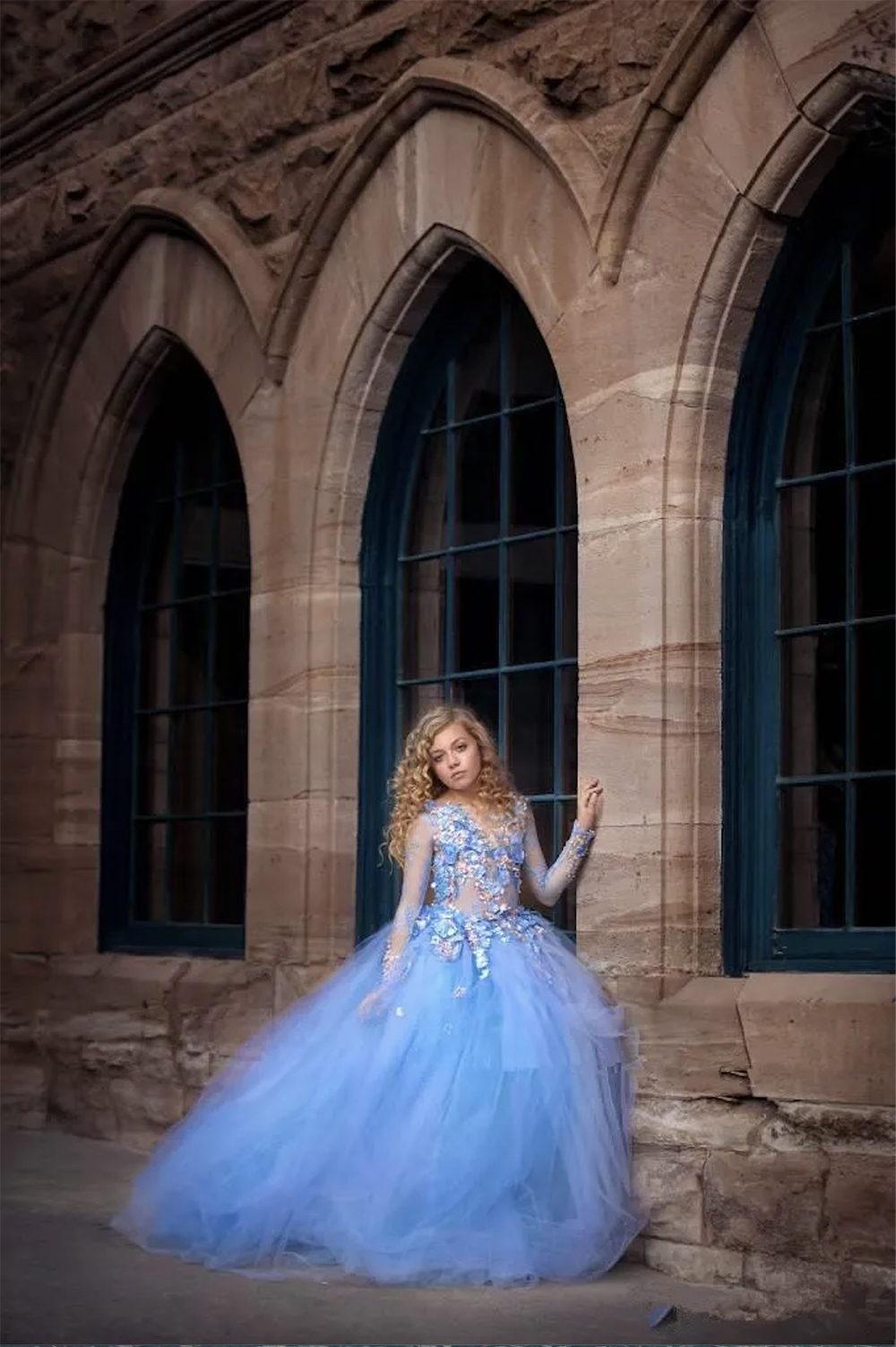 Blue Princess Flowers Girls Dresses For Wedding Long Sleeve Appliques Beads Ball Gown Kids Pageant Gowns First Holy Communion Dress 0431