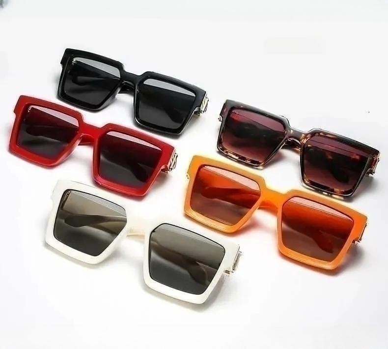 Luxury Millionaire full frame Vintage Shiny Gold Hot sell Gold plated Top designer sunglasses for men
Luxury Millionaire full frame Vintage Shiny Gold Hot sell Gold plated Top designer sunglasses for men