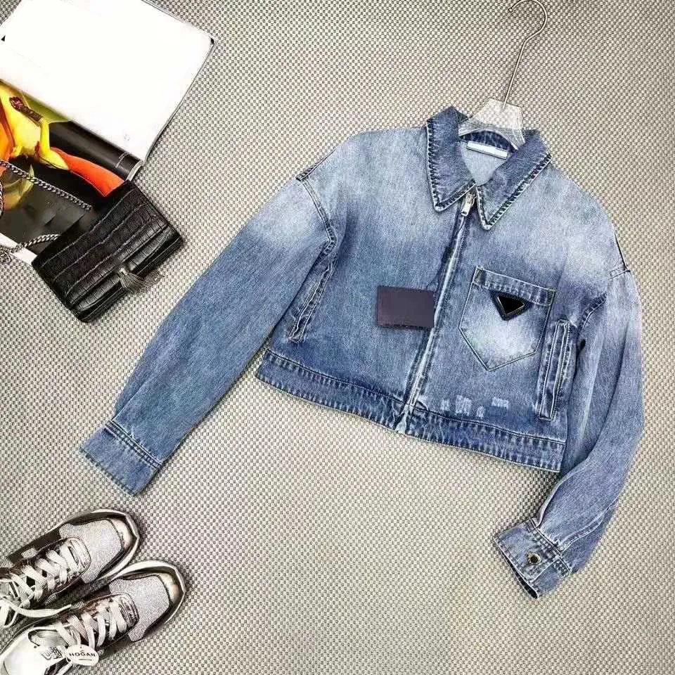 NEW Women Jackets Denim Coat Wash Blue Designer Womens Button Letters Shirts Woman Designer Jackets Distress Jeans -XL, Skyblue
NEW Women Jackets Denim Coat Wash Blue Designer Womens Button Letters Shirts Woman Designer Jackets Distress Jeans -XL, Skyblue