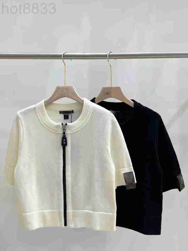 Women' Sweaters Designer 2023 Spring Summer Milan Runway o Neck Short Sleeve High End Jacquard Pullover Clothing 07MY, White
Women' Sweaters Designer 2023 Spring Summer Milan Runway o Neck Short Sleeve High End Jacquard Pullover Clothing 07MY, White