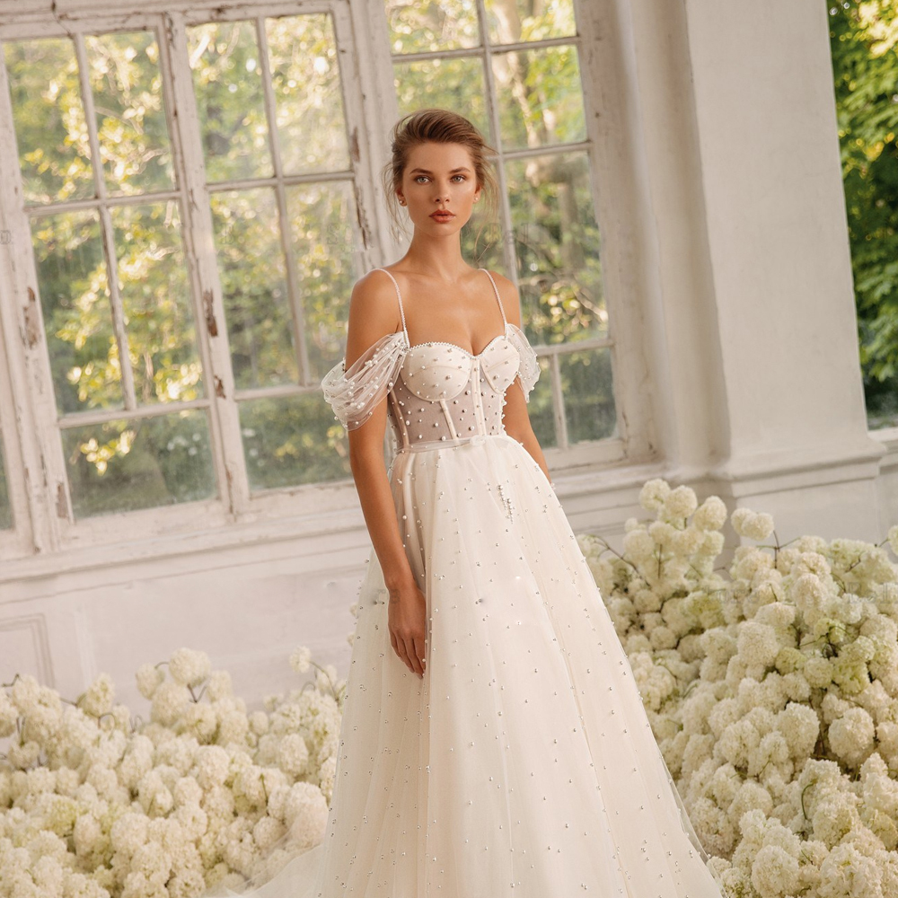 Elegant Pearls A Line Spaghetti Strap Wedding Dresses Off The Shoulder Tulle Boho Bridal Gown Sweep Train Vestido De Mariee 326