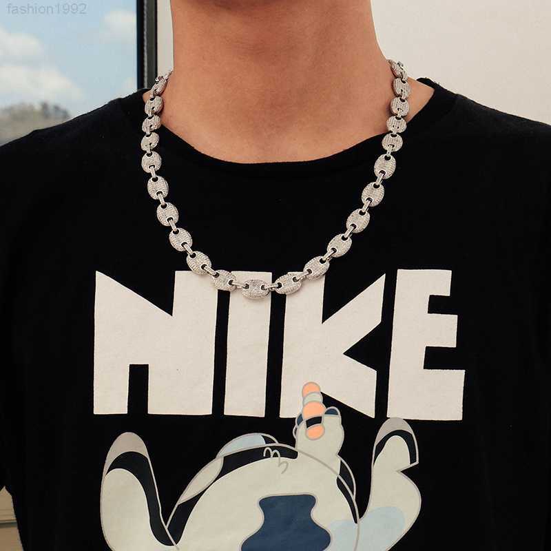 Hand Inlaid Sparking Iced Chains 18k Gold Plated Vvs Moissanite Diamond Hip Hop Moissanite Cuban Link Chain
Hand Inlaid Sparking Iced Chains 18k Gold Plated Vvs Moissanite Diamond Hip Hop Moissanite Cuban Link Chain