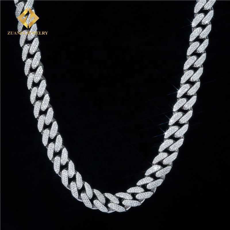 18mm Width Three Row Heavier Iced Out Buss Down Trendy Fashion Style Vvs1 Moissanite Cuban Link Chain
18mm Width Three Row Heavier Iced Out Buss Down Trendy Fashion Style Vvs1 Moissanite Cuban Link Chain