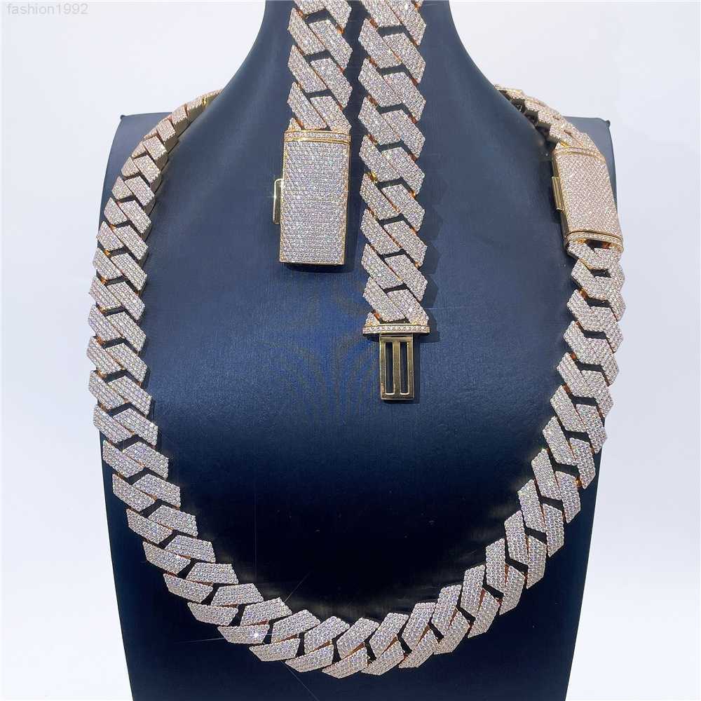 Gra Certificate Silver Jewelry 18mm 4 Tones Vvs Moissanite Diamond S925 Gold Plated Cuban Chain Necklace
Gra Certificate Silver Jewelry 18mm 4 Tones Vvs Moissanite Diamond S925 Gold Plated Cuban Chain Necklace