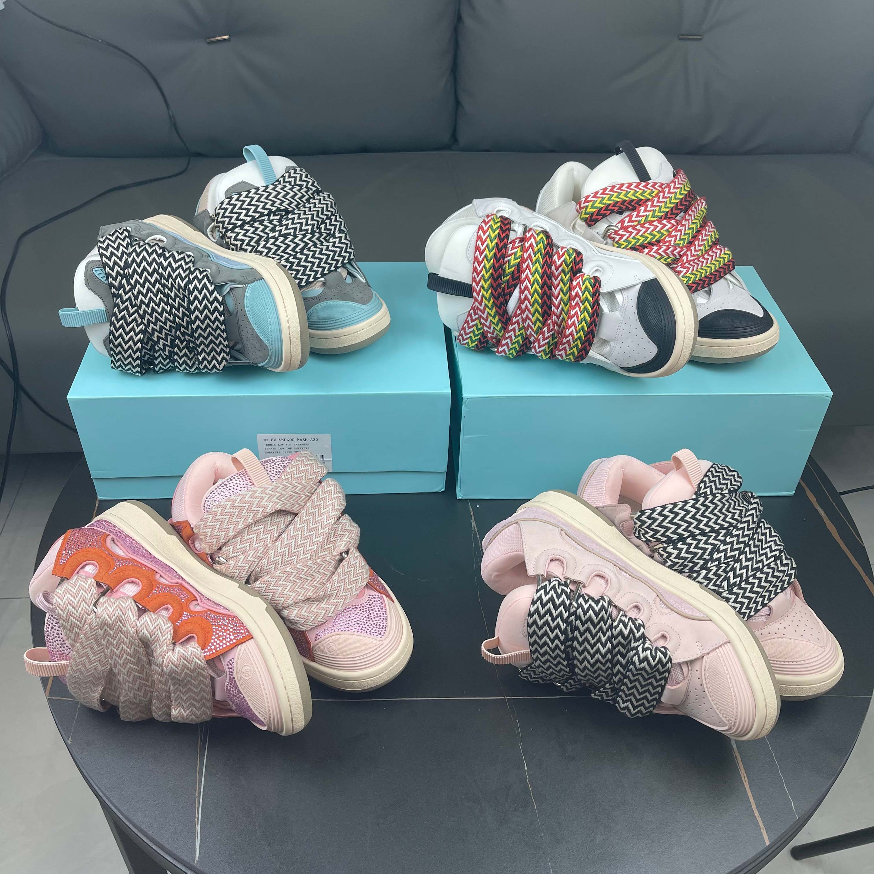 2023 New Designer Curb Sports Shoes Men and Women Mesh Shoes Extraordinary Embossed Nappa Leather Suede Calfskin Rubber Platform Sol Plate Sports Shoes, 20
2023 New Designer Curb Sports Shoes Men and Women Mesh Shoes Extraordinary Embossed Nappa Leather Suede Calfskin Rubber Platform Sol Plate Sports Shoes, 20