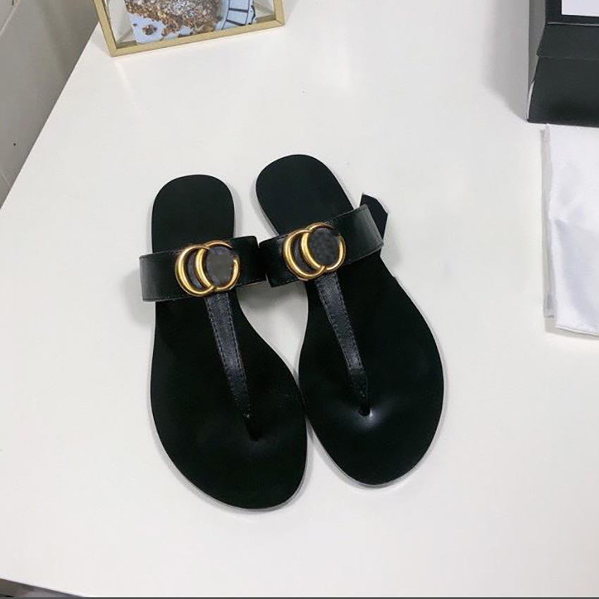 Woman Sandals flip flops for women High quality Stylish Slipper Fashion Classics Sandal Slipper Flat shoes Slide Eu 35-42, # 1
Woman Sandals flip flops for women High quality Stylish Slipper Fashion Classics Sandal Slipper Flat shoes Slide Eu 35-42, # 1
