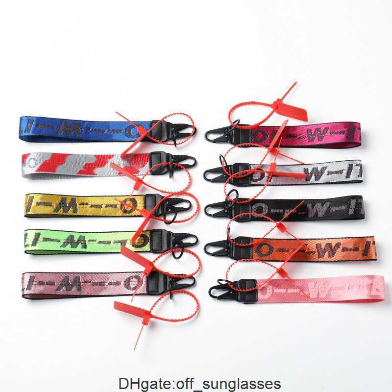 Offs White Luxury Key Rings Keychains Clear Rubber Jelly Letter Print Keys Ring Fashion Men Women Canvas Keychain Camera Pendant Beltoffw
Offs White Luxury Key Rings Keychains Clear Rubber Jelly Letter Print Keys Ring Fashion Men Women Canvas Keychain Camera Pendant Beltoffw