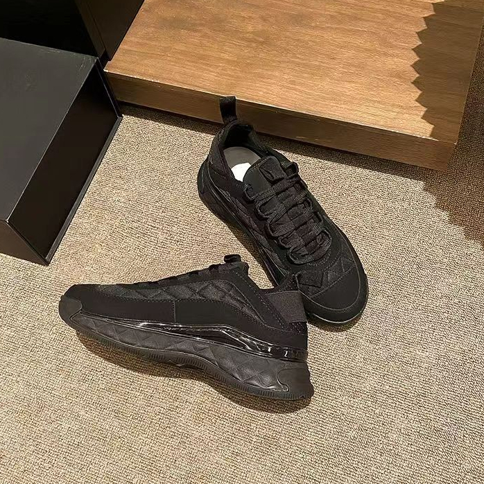 Designer Brand Ladies Casual Shoes Spring and Autumn New All-match Leather Thick Sole Small Fragrance Sneakers
Designer Brand Ladies Casual Shoes Spring and Autumn New All-match Leather Thick Sole Small Fragrance Sneakers