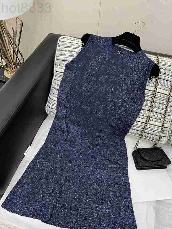 Runway Dresses Designer Milan Dress 2023 New Autumn o Neck Sleeveless Fashion Brand Same Style 1FT1, Pink
Runway Dresses Designer Milan Dress 2023 New Autumn o Neck Sleeveless Fashion Brand Same Style 1FT1, Pink