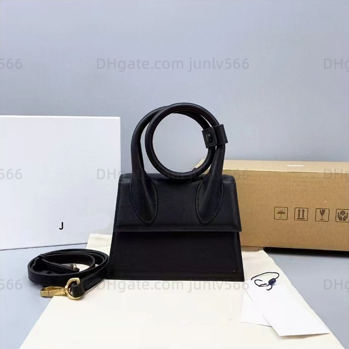 Fashion Women Crossbody Mini Bags Totes Minimalist Plain Designer Leather Totes Shoulder Bag Luxury Summer Beach Shopping Clutch Bags, White
Fashion Women Crossbody Mini Bags Totes Minimalist Plain Designer Leather Totes Shoulder Bag Luxury Summer Beach Shopping Clutch Bags, White