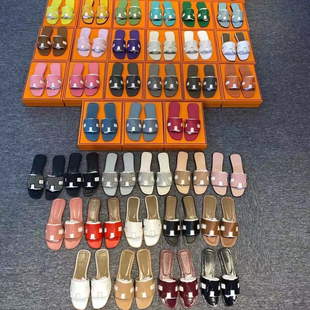Oran sandals women's slippers designer sandals classic leather flat Flip-flops sandals luxury sandals fashion summer beach slippers with box size 35-42, 17
Oran sandals women's slippers designer sandals classic leather flat Flip-flops sandals luxury sandals fashion summer beach slippers with box size 35-42, 17