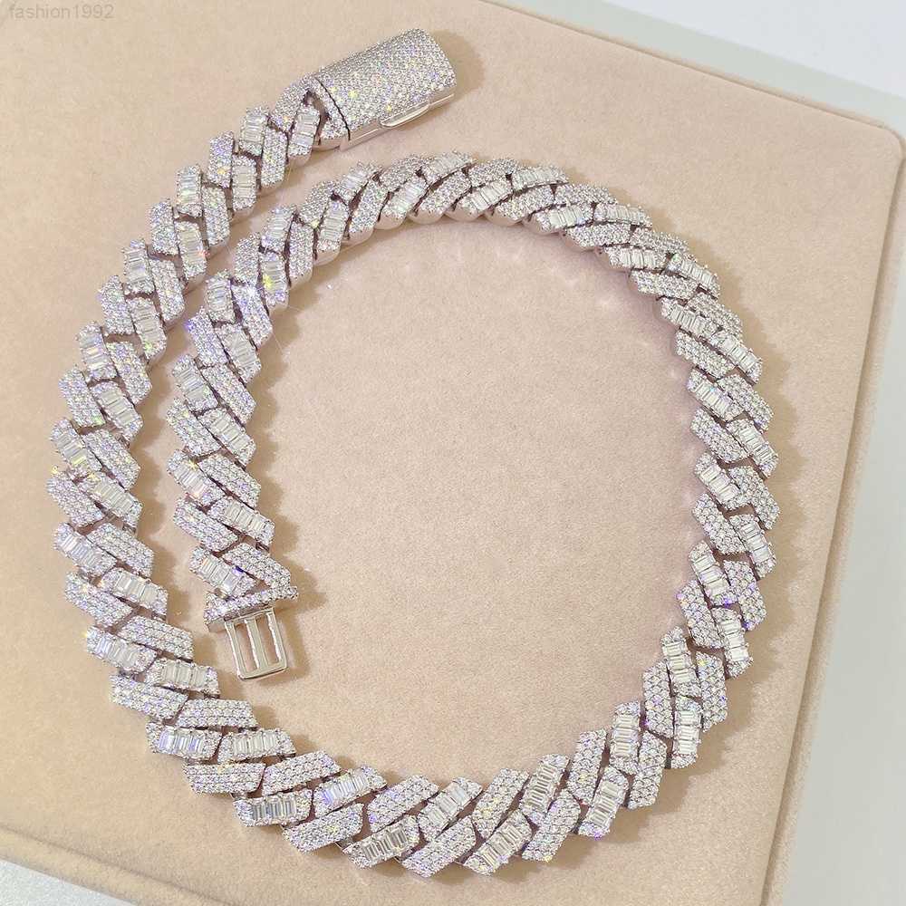 Hip Hop Miami 15mm Two Rows Baguette Moissanite Iced Out Cuban Link Chain Jewelry Necklace for Men
Hip Hop Miami 15mm Two Rows Baguette Moissanite Iced Out Cuban Link Chain Jewelry Necklace for Men