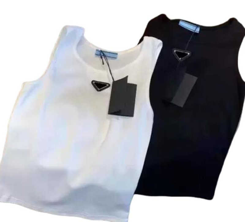 2023 Designer Womens Knits T Shirts Sleeveless Woman Summer Tanks Camis Vest Short Shirt Lady Slim Vests Tops, White
2023 Designer Womens Knits T Shirts Sleeveless Woman Summer Tanks Camis Vest Short Shirt Lady Slim Vests Tops, White