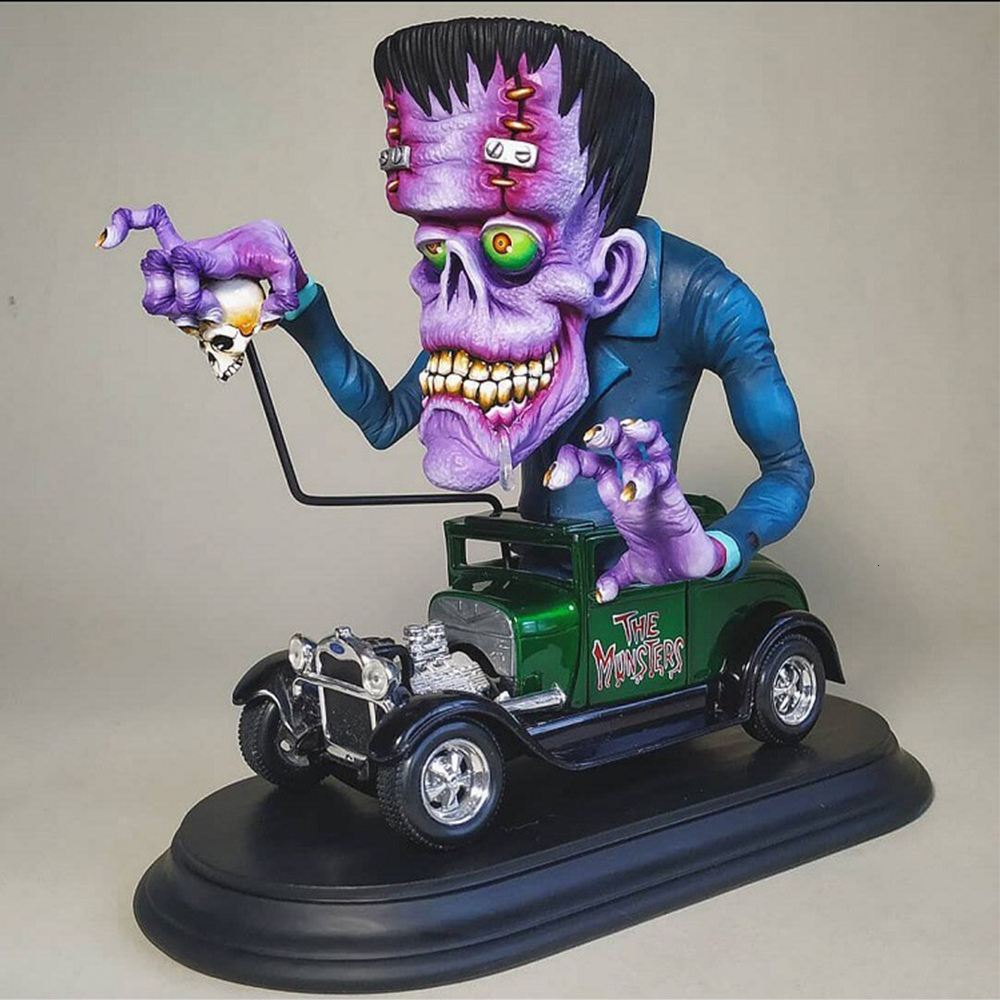 Decorative Objects Figurines Horror Car Decor Angry Big Mouth Monster Driving Statue Rat Crazy Mouse Halloween Resin Sculpture Ornament Home 230619