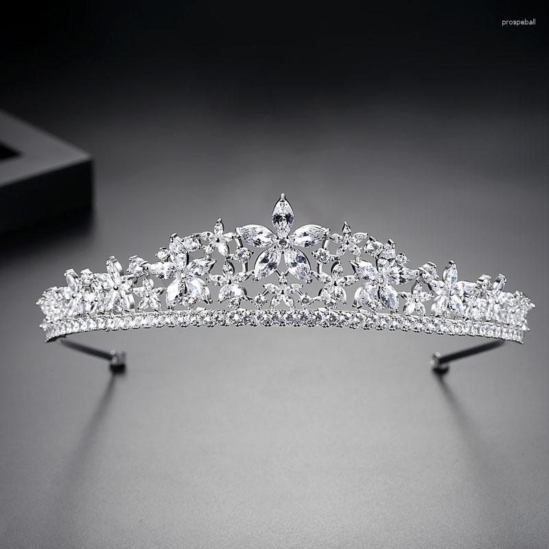 Hair Clips Floralbride Crystals Rhinestones Copper Cubic Zirconia Wedding Tiara CZ Bridal Queen Princess Pageant Party Crown Women
Hair Clips Floralbride Crystals Rhinestones Copper Cubic Zirconia Wedding Tiara CZ Bridal Queen Princess Pageant Party Crown Women