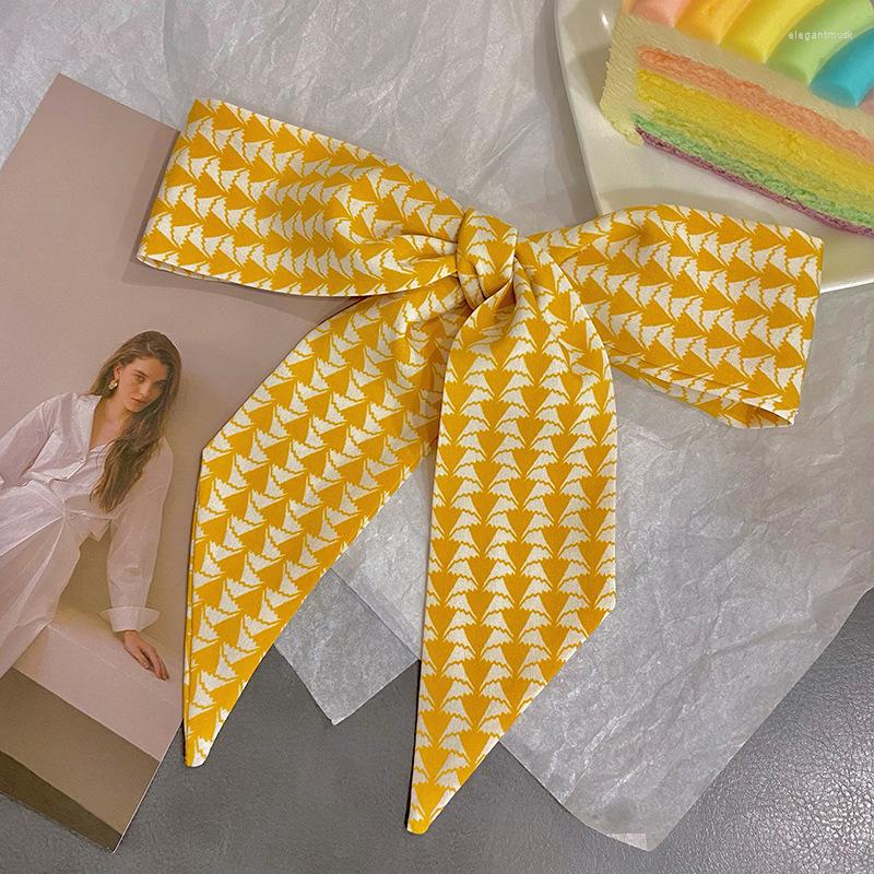 Scarves Silk Scarf Hair Band Women's Summer Thin And Versatile Long Yellow With Shirt Temperament Streamer Binding Bag
Scarves Silk Scarf Hair Band Women's Summer Thin And Versatile Long Yellow With Shirt Temperament Streamer Binding Bag
