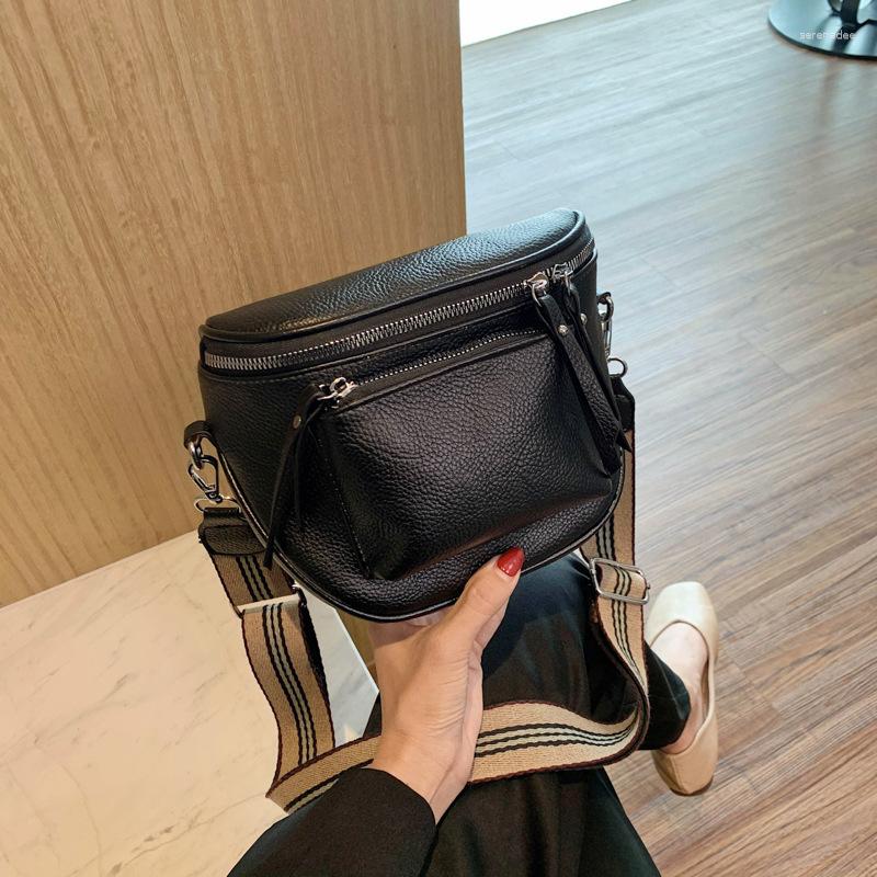 Evening Bags Women's Single Shoulder Crossbody Bag Soft Leather Small Fashion Casual Saddle Female Portable Commuting Handbag, Brown
Evening Bags Women's Single Shoulder Crossbody Bag Soft Leather Small Fashion Casual Saddle Female Portable Commuting Handbag, Brown