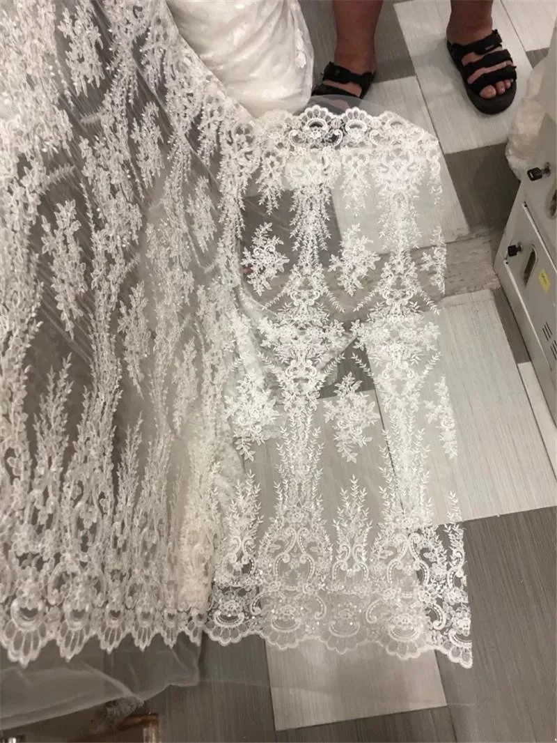 Sexy Plus Size Formal Evening Dresses Elegant With Long Sleeves Gold Lace High Neck Sheath Special Ocn Dress Mother Of The Bride 0627