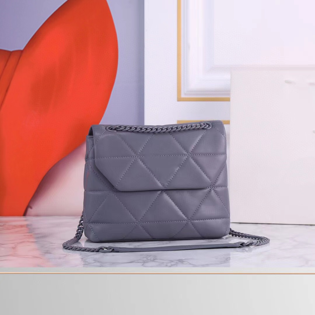 Top-level designer women's Handbags Shoulder Bag Cross body Genuine Leather handbags Purses High Quality Ladies Shoulder Bag, Black
Top-level designer women's Handbags Shoulder Bag Cross body Genuine Leather handbags Purses High Quality Ladies Shoulder Bag, Black