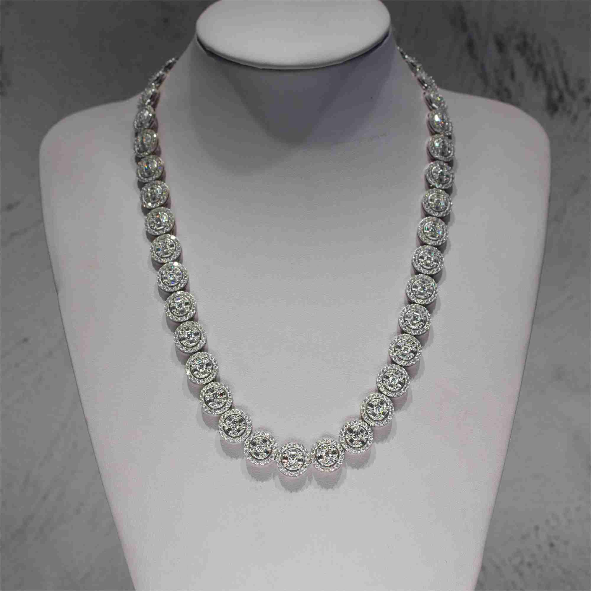 Kibo New Design Iced Out 925 Sterling Silver Moissanite Baguette Tennis Chain Moissanite Tennis Necklace
Kibo New Design Iced Out 925 Sterling Silver Moissanite Baguette Tennis Chain Moissanite Tennis Necklace