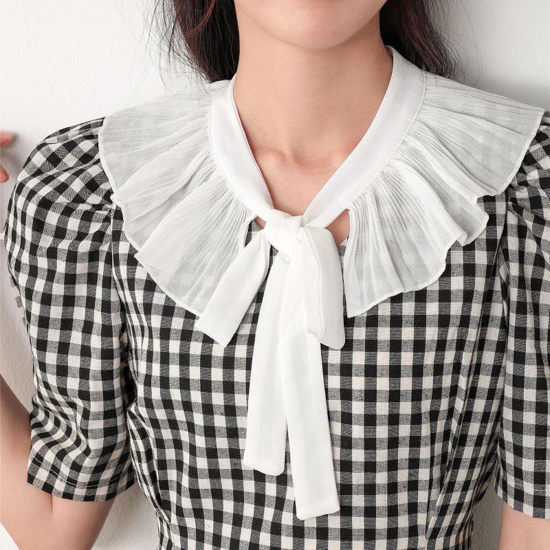 Bow Ties Lace Floral False Collar Summer Dress Shirt Detachable Decorative Removable Clothing Shoulder Wraps Fake Cape
Bow Ties Lace Floral False Collar Summer Dress Shirt Detachable Decorative Removable Clothing Shoulder Wraps Fake Cape