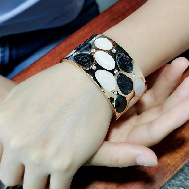 Bangle Trendy Multicolor Cuff Bracelets For Women Fashion Party Jewelry Statement Big Alloy Bangles Gold Color 2023 Design UKMOCBangle Raym2
Bangle Trendy Multicolor Cuff Bracelets For Women Fashion Party Jewelry Statement Big Alloy Bangles Gold Color 2023 Design UKMOCBangle Raym2