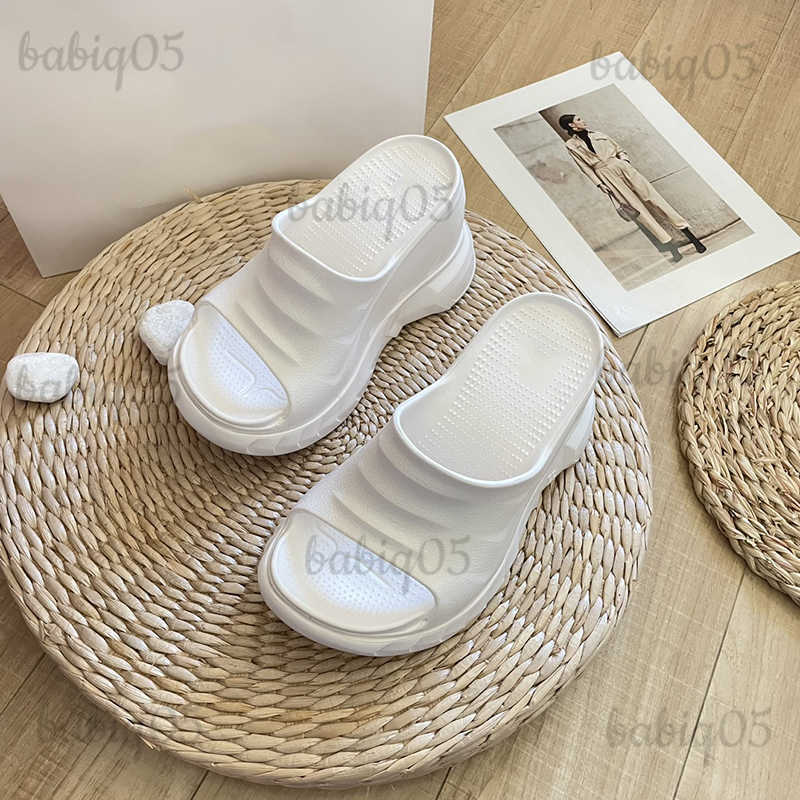 Slippers 2024 Summer Platform Wedge Sandals Black Outside Wearings Slides Beach Wearing Slippers T241114