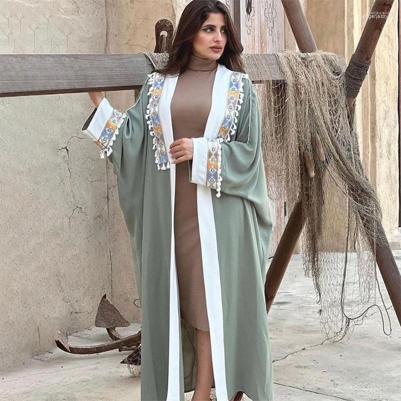Ethnic Clothing Modest Mubarak Dress Embroidery Abaya Tassels Muslim Ramandan Eid Robe Cardigan Long Gowns Kimono Jubah Thobe Islamic Prayer
Ethnic Clothing Modest Mubarak Dress Embroidery Abaya Tassels Muslim Ramandan Eid Robe Cardigan Long Gowns Kimono Jubah Thobe Islamic Prayer