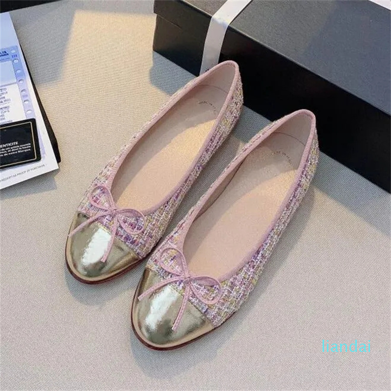 Women Designer Flat Shoes Round Head High Grade Leather Sole Multifunctional Shallow Mouth Temperament Ballet Bow Small Fragrance Autumn Size 34-42, No.32
Women Designer Flat Shoes Round Head High Grade Leather Sole Multifunctional Shallow Mouth Temperament Ballet Bow Small Fragrance Autumn Size 34-42, No.32