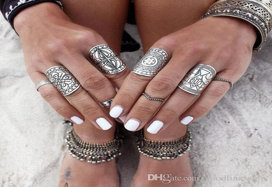 Silver Plated Ring For Women Men Fashion Bohemian Beautifully Ethnic Vintage Unique Carving Tibetan Totem Trendy Beach Jewelry Sil8139508
Silver Plated Ring For Women Men Fashion Bohemian Beautifully Ethnic Vintage Unique Carving Tibetan Totem Trendy Beach Jewelry Sil8139508
