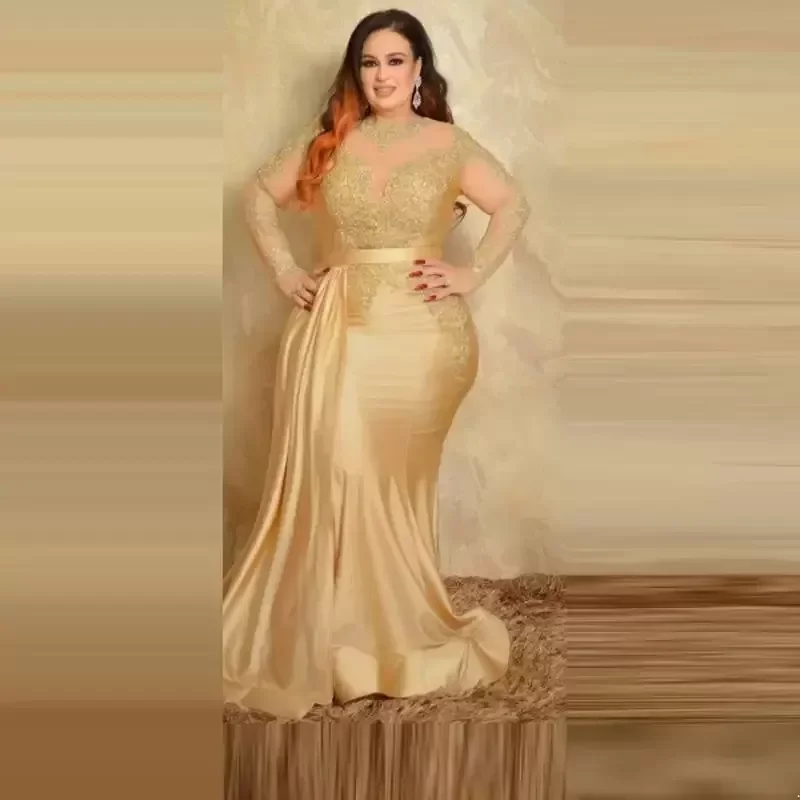 Sexy Plus Size Formal Evening Dresses Elegant With Long Sleeves Gold Lace High Neck Sheath Special Ocn Dress Mother Of The Bride 0627