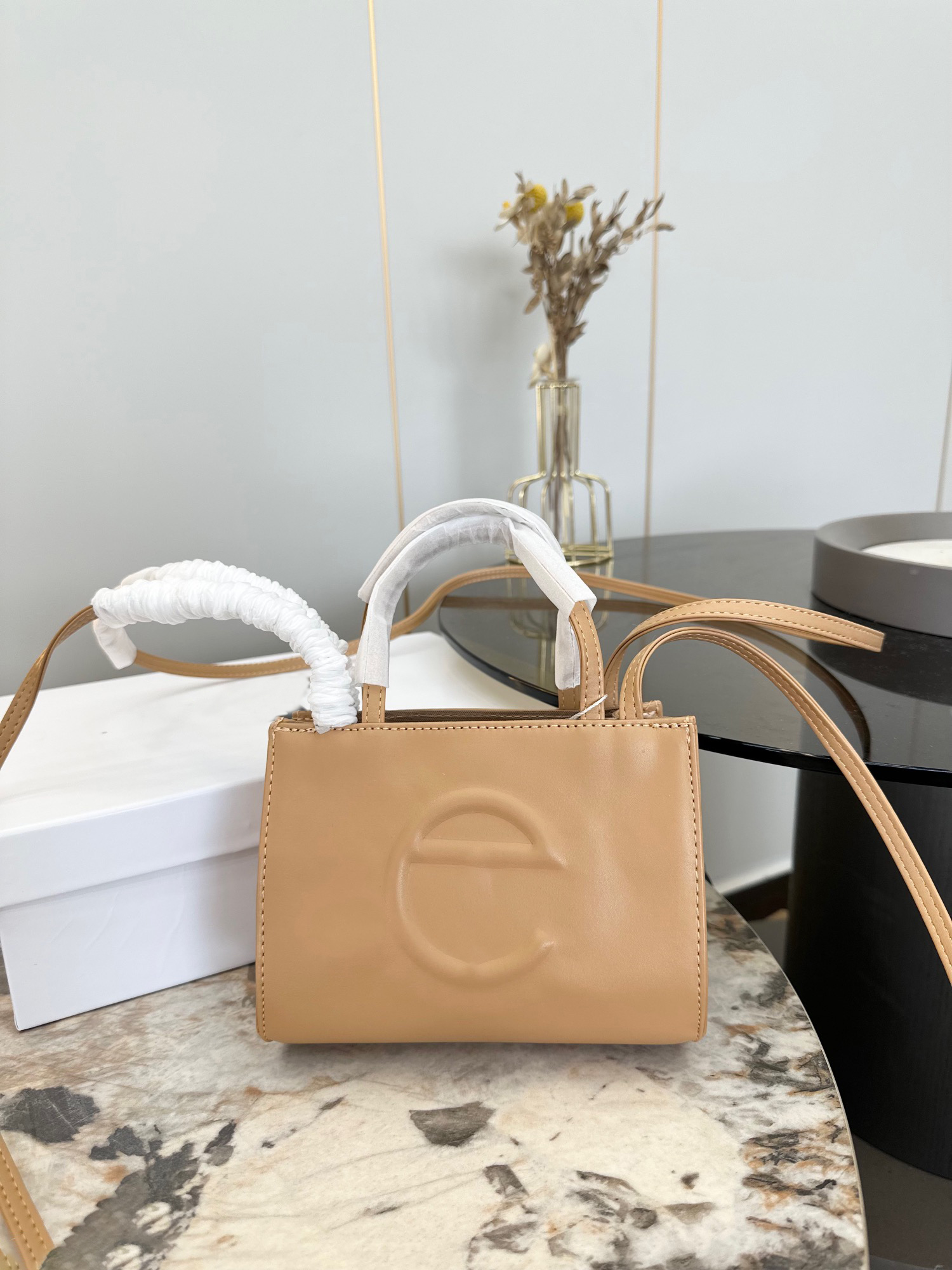 designer telfar bag Shopping Bags Large Totes Mens Crossbody Designer Shoulder Bag Pu Leather Shopper Totes Woman Handbags Purse 2023, Beige
designer telfar bag Shopping Bags Large Totes Mens Crossbody Designer Shoulder Bag Pu Leather Shopper Totes Woman Handbags Purse 2023, Beige