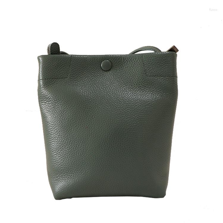 Evening Bags Korean Leather Handbags Trendy Unique First Layer Cowhide Women's Bucket Bag Big Brand Same Stall Rivet Crossbody BagA26, Black
Evening Bags Korean Leather Handbags Trendy Unique First Layer Cowhide Women's Bucket Bag Big Brand Same Stall Rivet Crossbody BagA26, Black