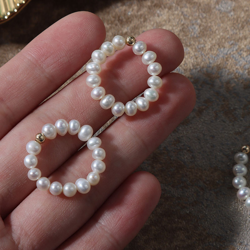 Natural freshwater pearl ring Geometric pearl beaded elastic rings for Women fashion jewelry
Natural freshwater pearl ring Geometric pearl beaded elastic rings for Women fashion jewelry