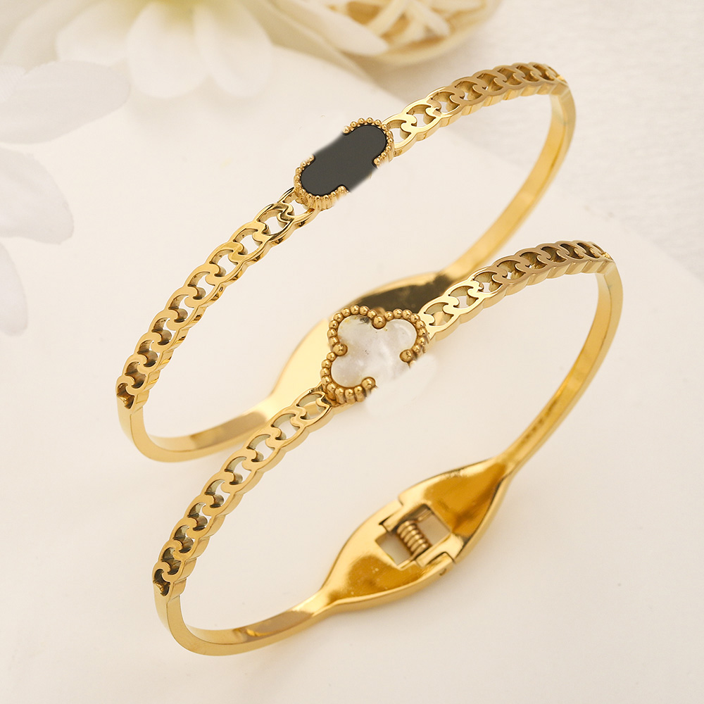 Designer Branded Bracelets Women Bangle Luxury Four-leaf Clover Jewelry 18K Gold Plated Stainless Steel Wedding Lovers Gift ZG2398
Designer Branded Bracelets Women Bangle Luxury Four-leaf Clover Jewelry 18K Gold Plated Stainless Steel Wedding Lovers Gift ZG2398