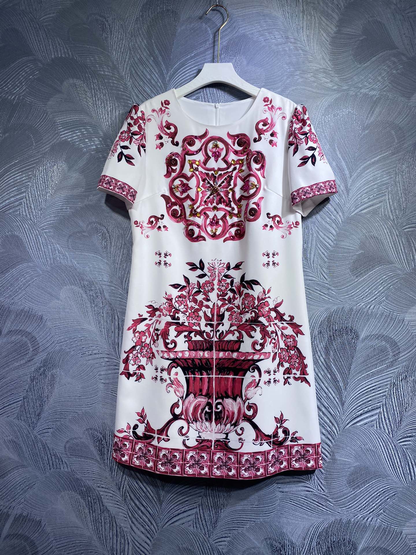 Original Dress 2023 Spring and Autumn Women's Beaded Dress Fashion Print Round Neck Short Sleeve Elegant Dress Monochrome, Customize
Original Dress 2023 Spring and Autumn Women's Beaded Dress Fashion Print Round Neck Short Sleeve Elegant Dress Monochrome, Customize