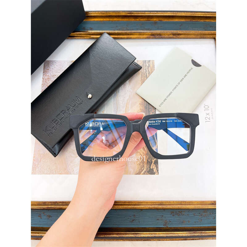 designer sunglasses2023 New Kuboraum Big Frame K30 Sunglasses for Men and Women Sunglasses Sunglasses Sunglasses
designer sunglasses2023 New Kuboraum Big Frame K30 Sunglasses for Men and Women Sunglasses Sunglasses Sunglasses