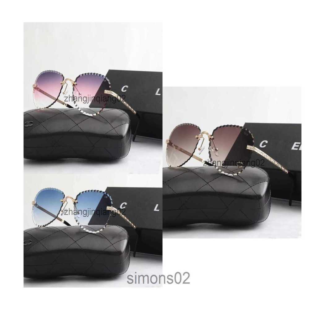 Designer Channel Sunglasses Cycle Luxurious Fashion Sports Polarize Sunglass Men Women New Vintage Baseball Summer Beach Driving Pink Round Sun Glasses
Designer Channel Sunglasses Cycle Luxurious Fashion Sports Polarize Sunglass Men Women New Vintage Baseball Summer Beach Driving Pink Round Sun Glasses
