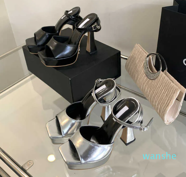 woman Sandals Designer Women Sexy Silver Platform Chunky High Heels Catwalk Summer Shoes, Black
woman Sandals Designer Women Sexy Silver Platform Chunky High Heels Catwalk Summer Shoes, Black