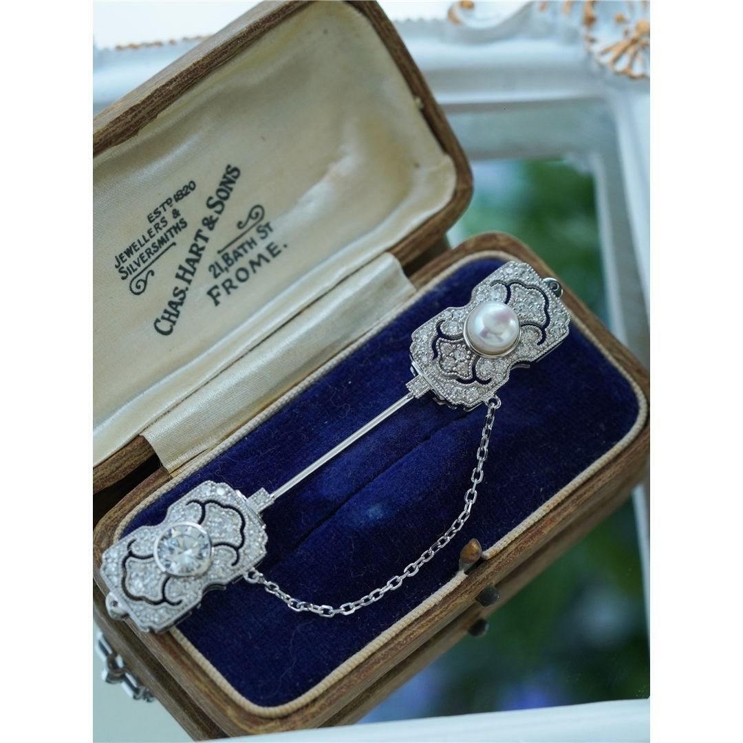 Pins Brooches Fashion Retro Pearl Neck Pin Brooch 230621